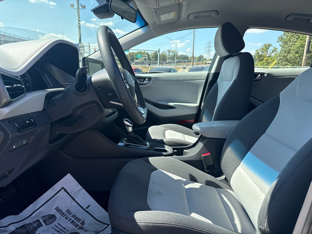 2020 Hyundai Ioniq Image 7