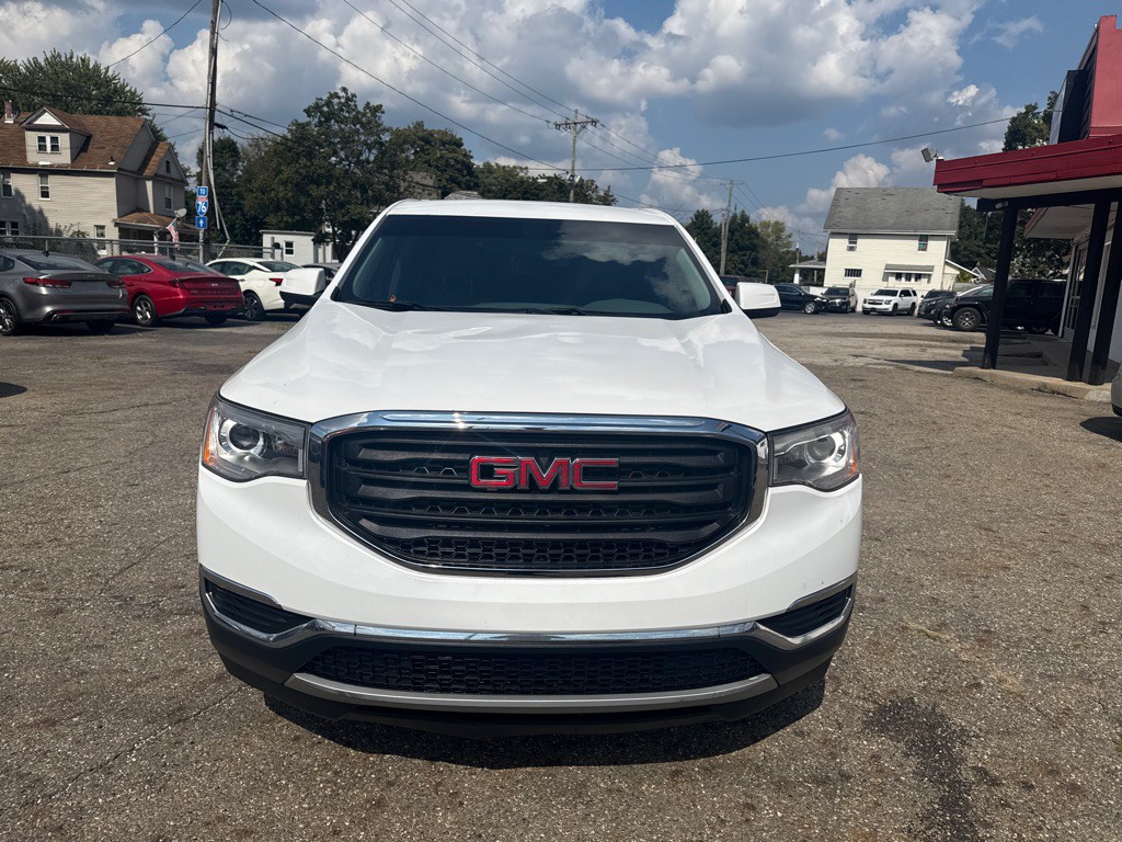 2017 GMC Acadia Image 2