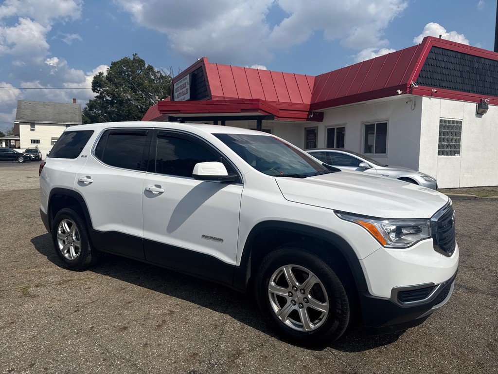 2017 GMC Acadia Image 3