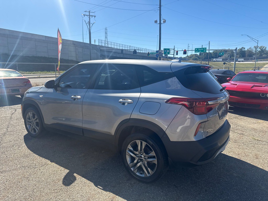 2022 Kia Seltos Image 6