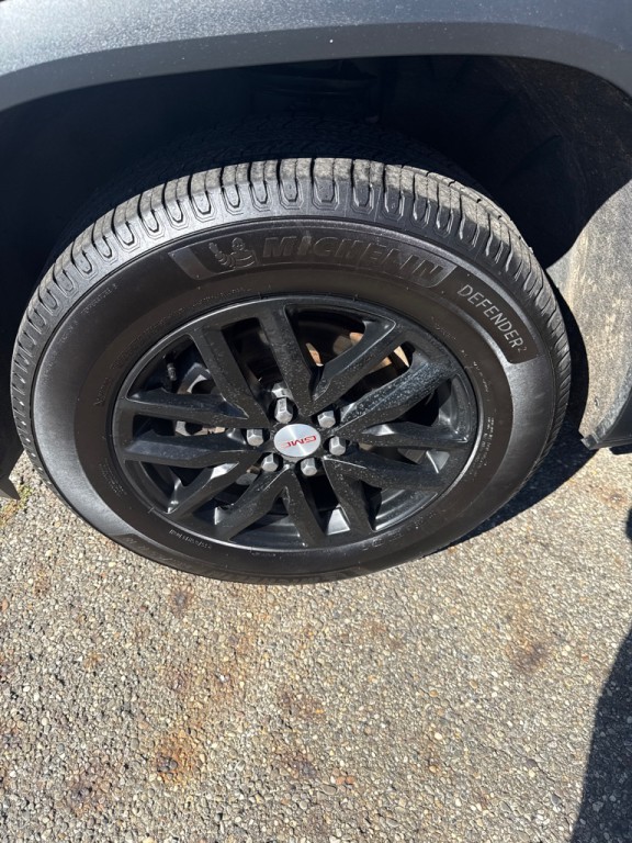 2019 GMC Acadia Image 19