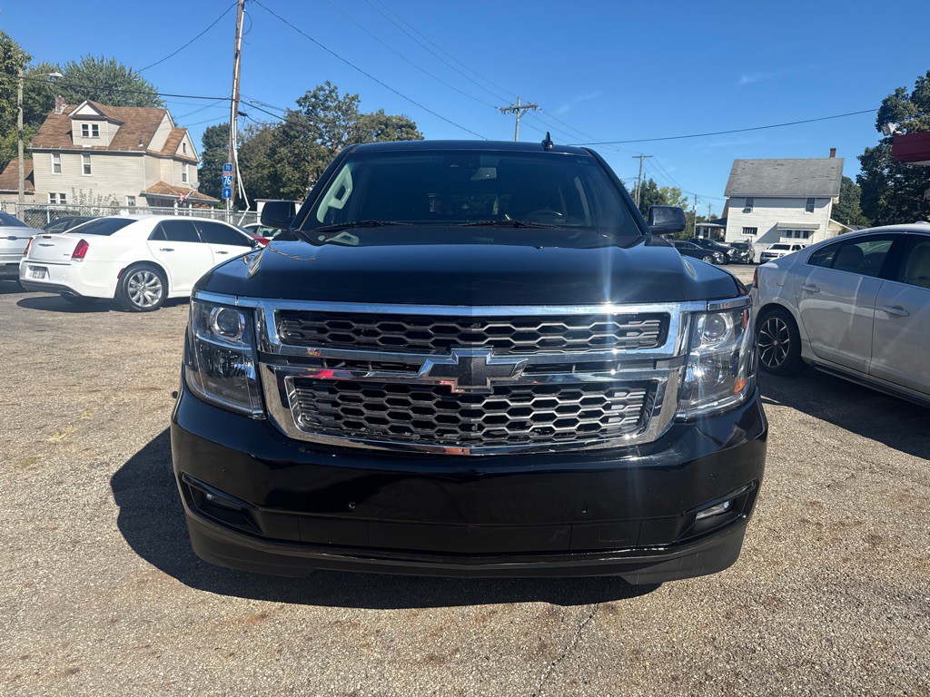 2018 Chevrolet Tahoe Image 2