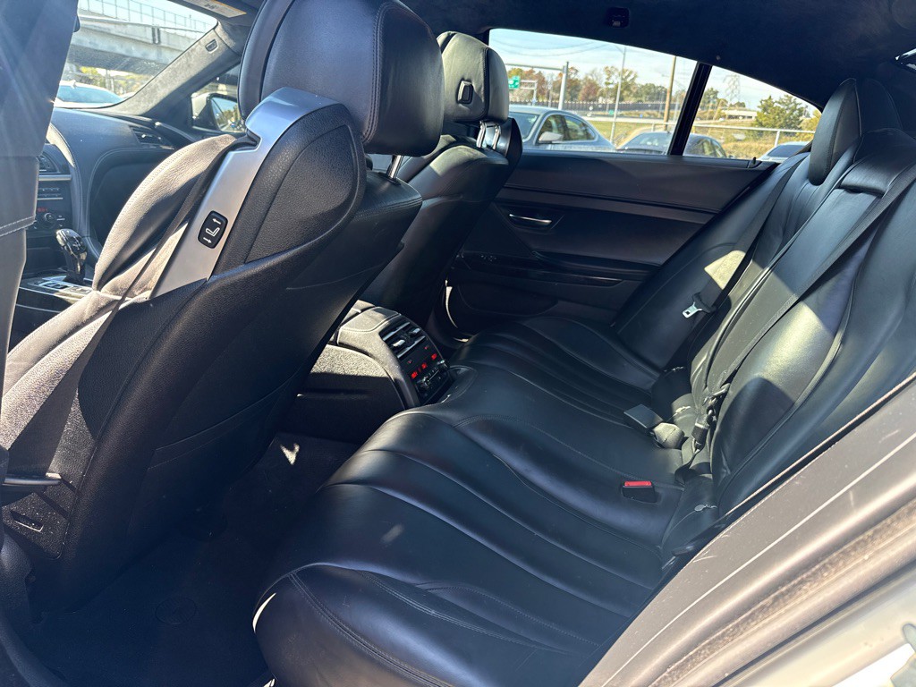 2016 BMW 6 Series Image 12