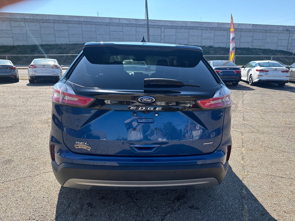 2022 Ford Edge Image 5