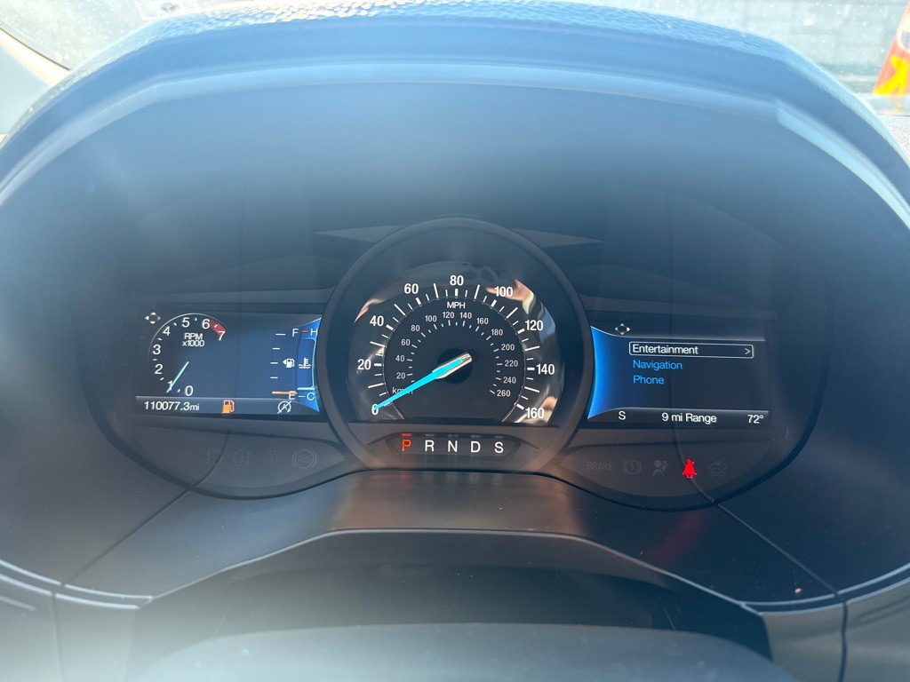 2022 Ford Edge Image 8