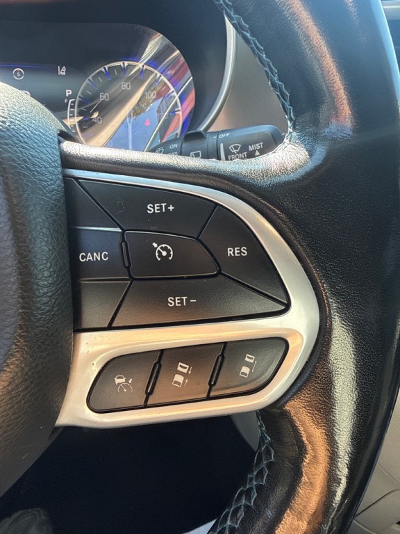 2021 Chrysler Pacifica Image 11