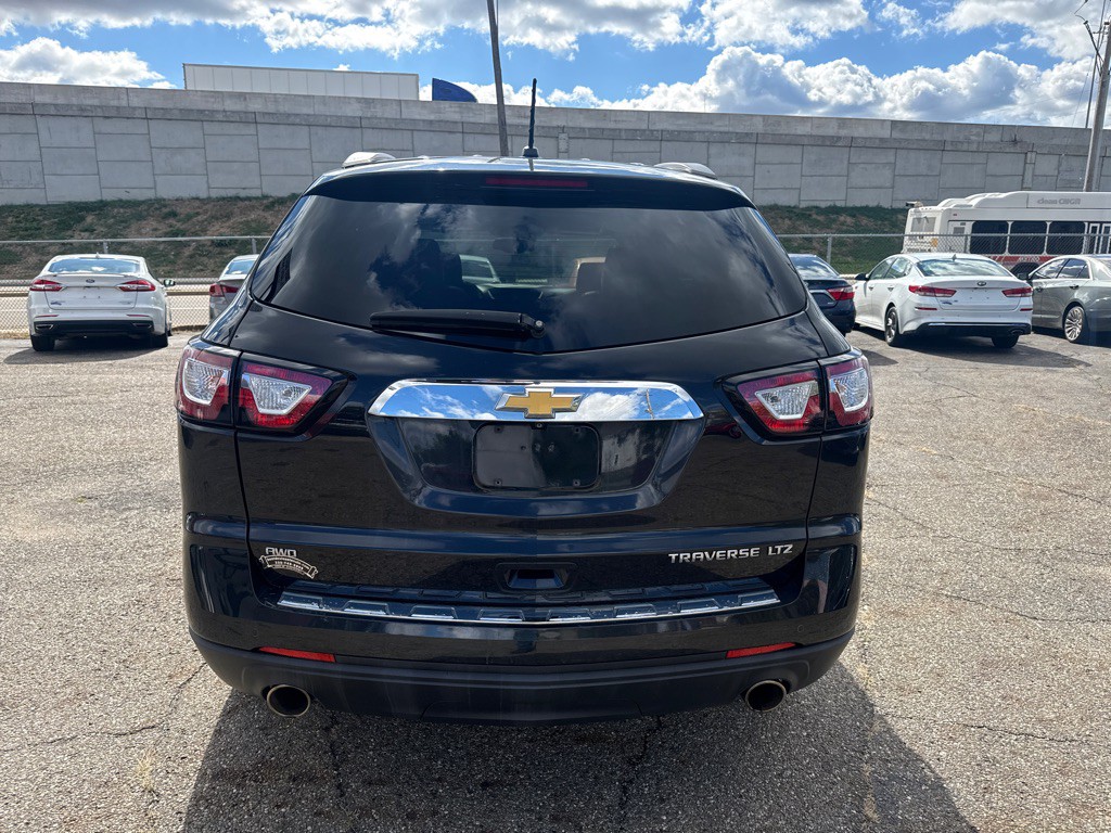 2014 Chevrolet Traverse Image 5
