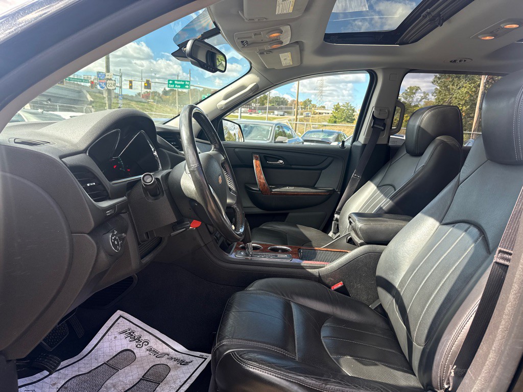 2014 Chevrolet Traverse Image 7