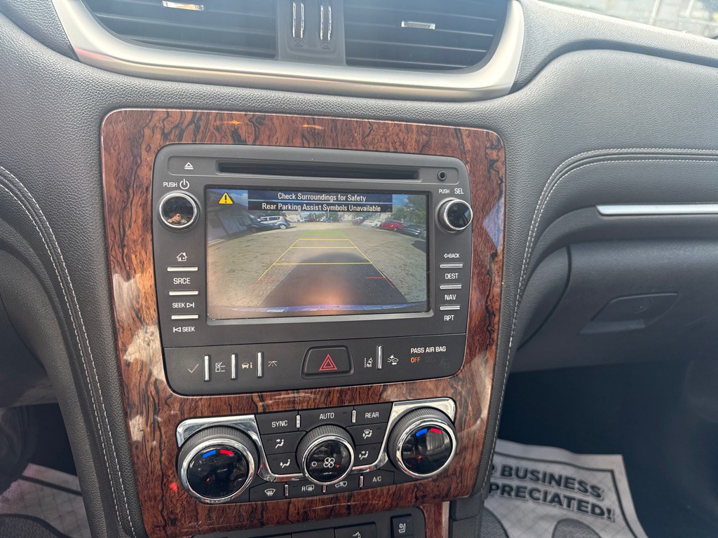 2014 Chevrolet Traverse Image 11