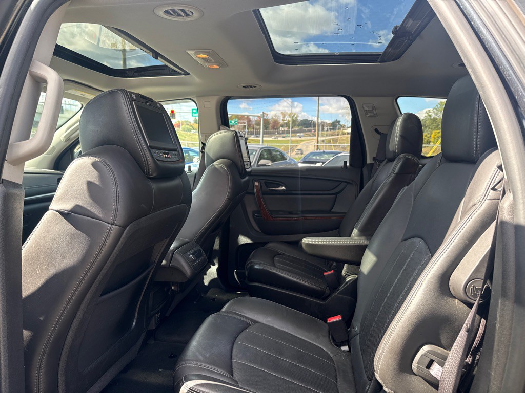 2014 Chevrolet Traverse Image 12