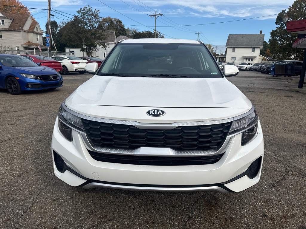 2021 Kia Seltos Image 2