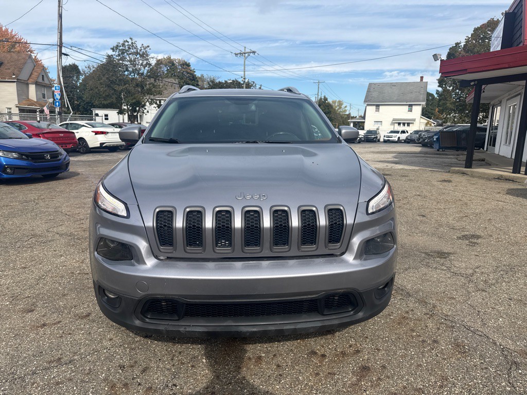 2018 Jeep Cherokee Image 2