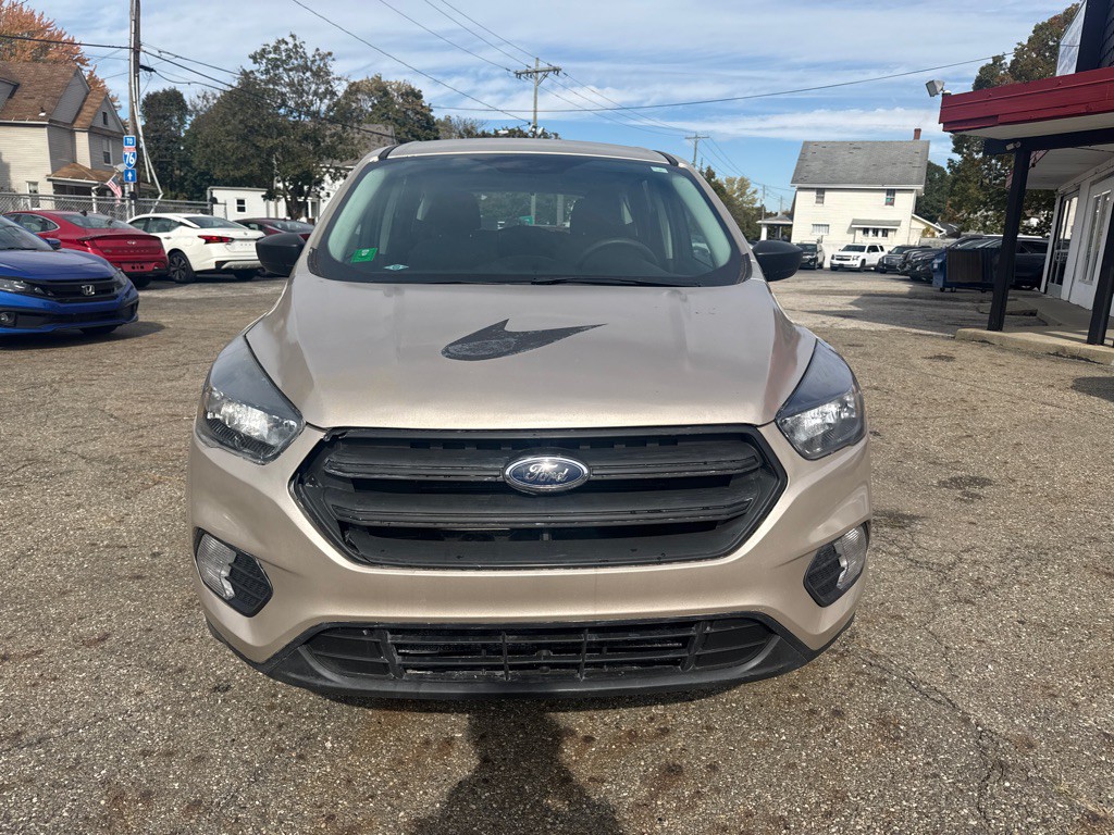2018 Ford Escape Image 2