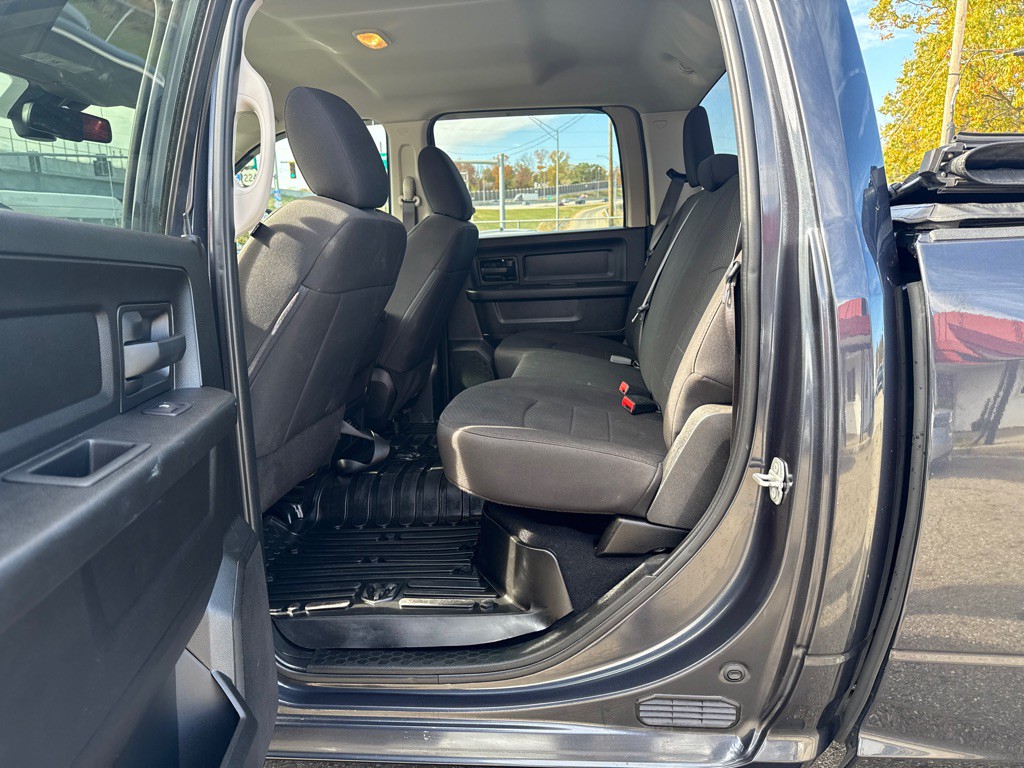 2020 RAM 1500 Image 10