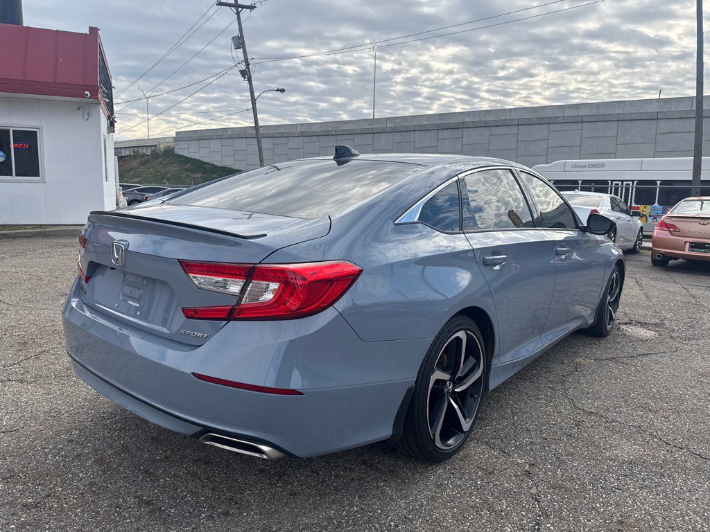 2021 Honda Accord Image 4