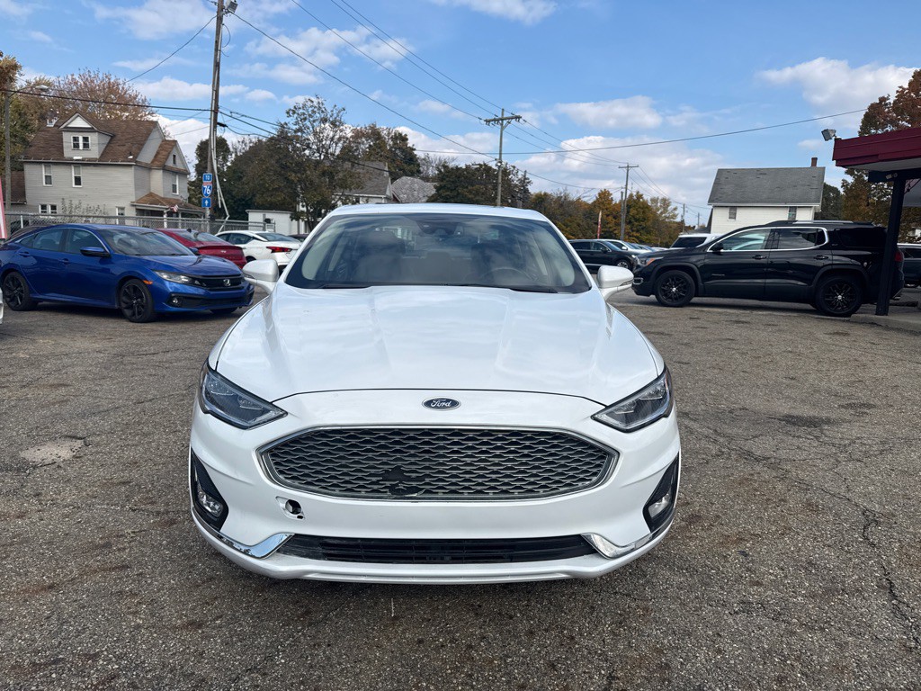 2019 Ford Fusion Image 2
