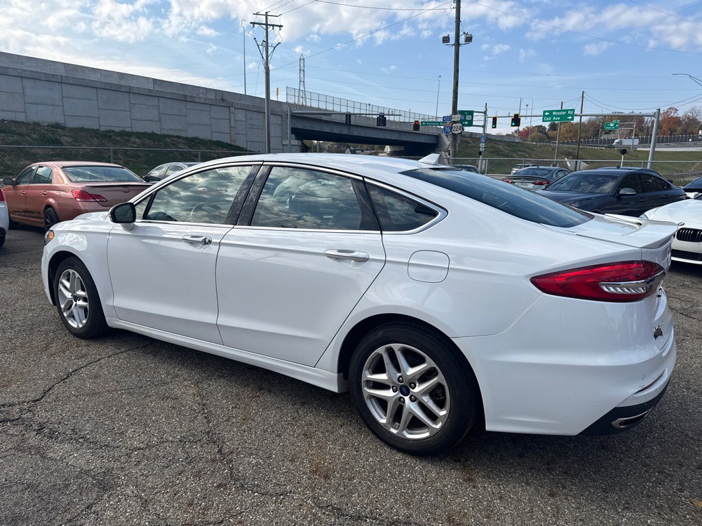 2019 Ford Fusion Image 6