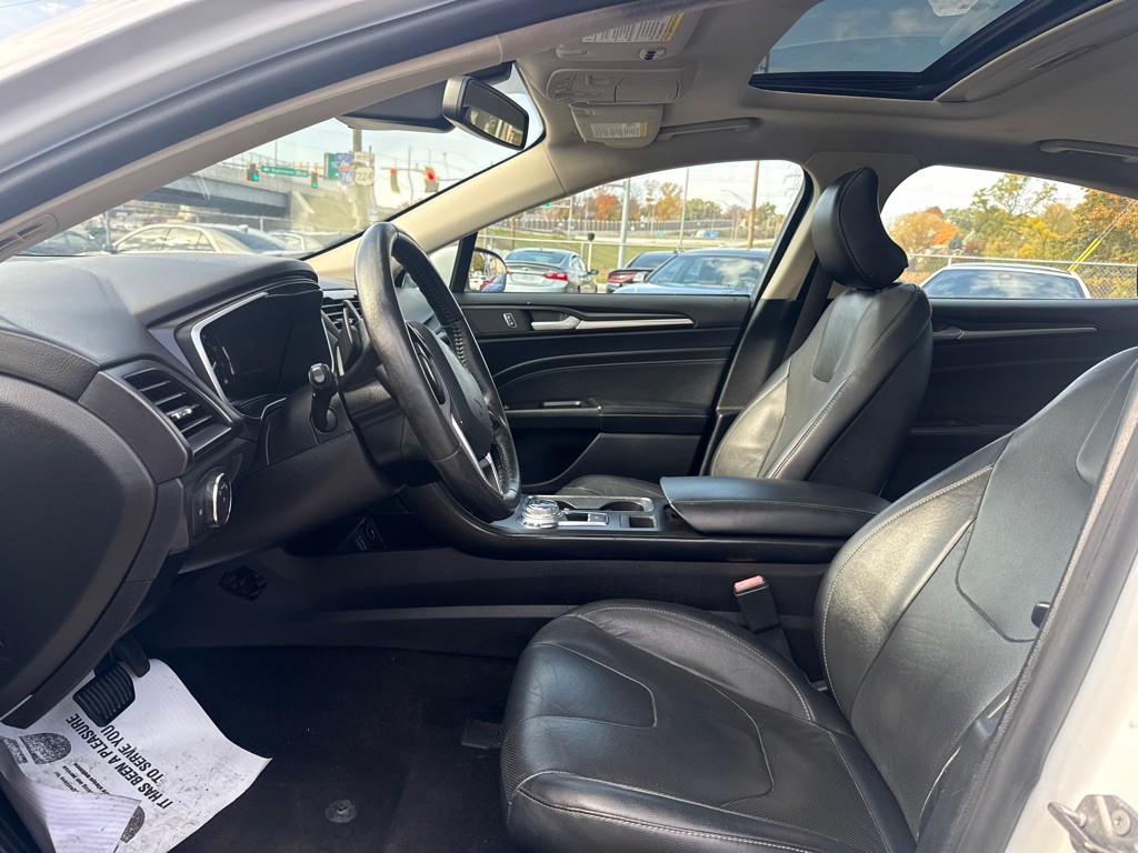 2019 Ford Fusion Image 7