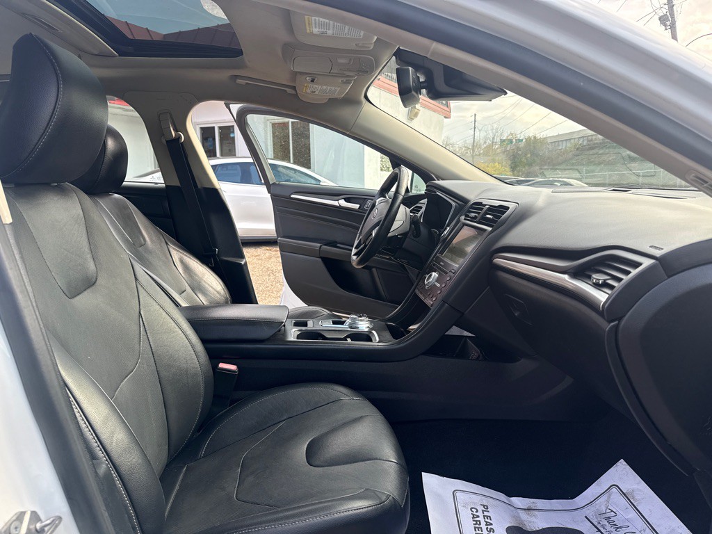 2019 Ford Fusion Image 15