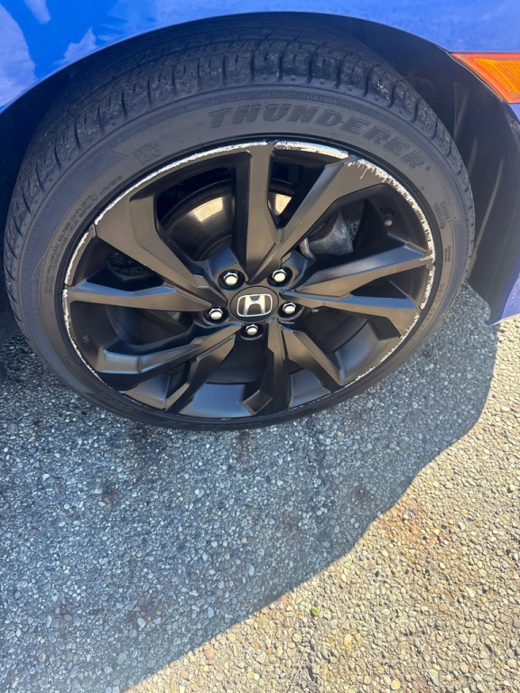 2019 Honda Civic Image 13