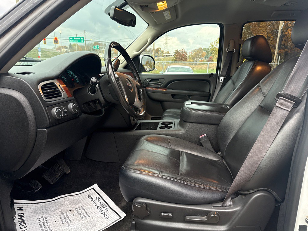 2014 GMC Yukon Image 7