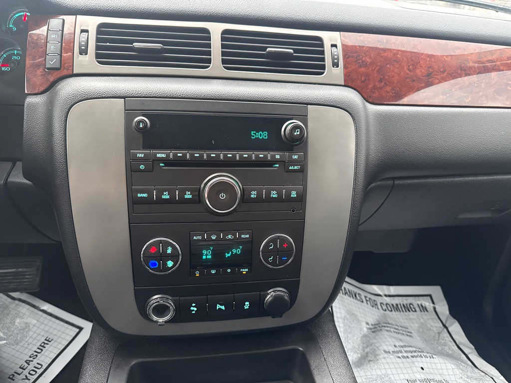 2014 GMC Yukon Image 9