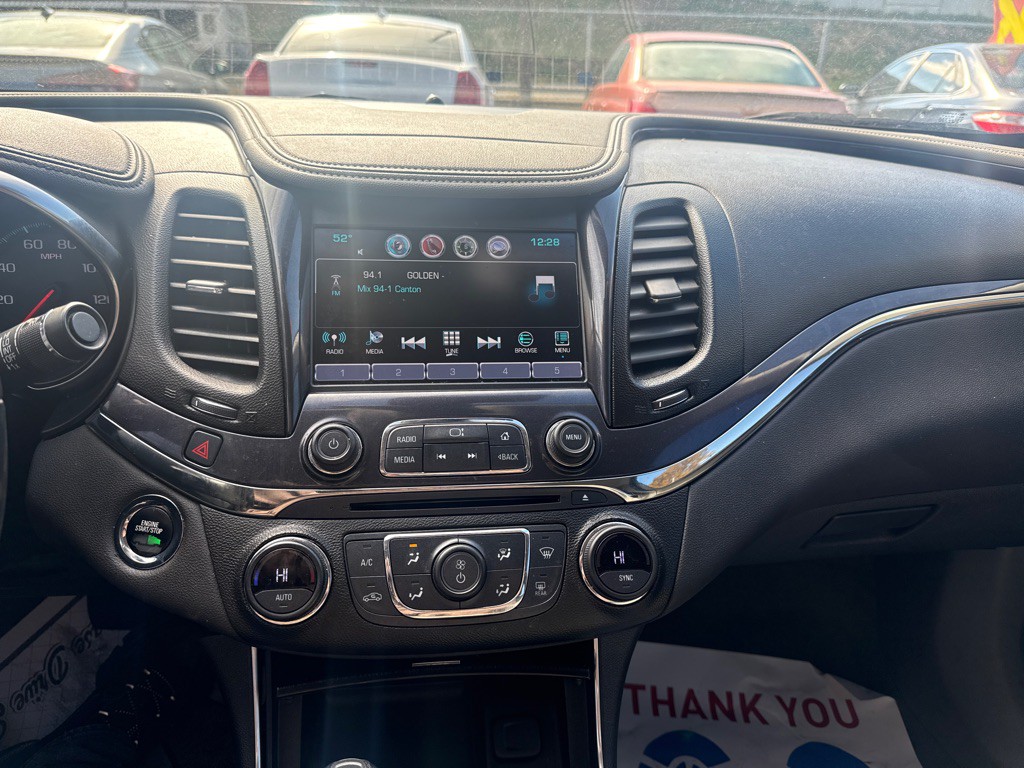 2017 Chevrolet Impala Image 9