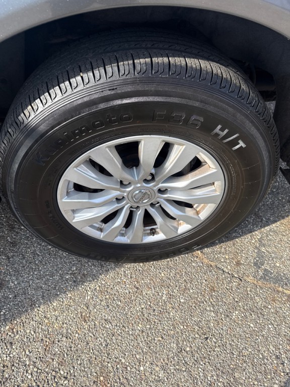 2018 Nissan Armada Image 19