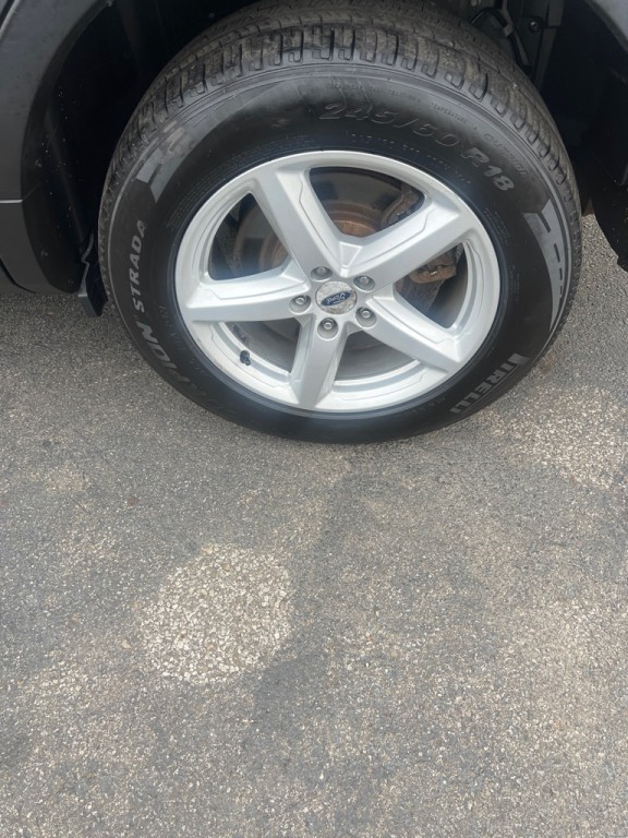 2016 Ford Explorer Image 15