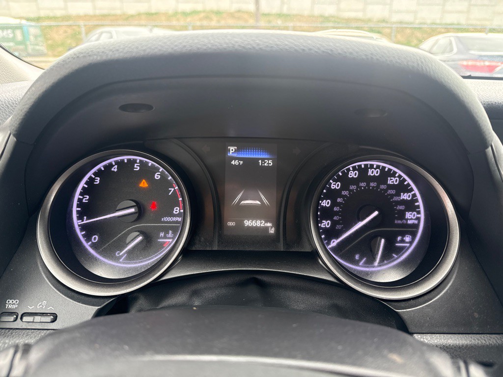 2021 Toyota Camry Image 8