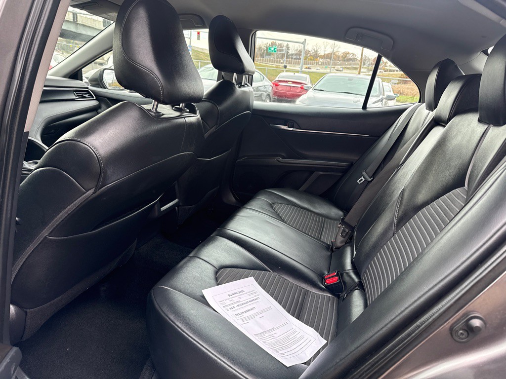 2021 Toyota Camry Image 10