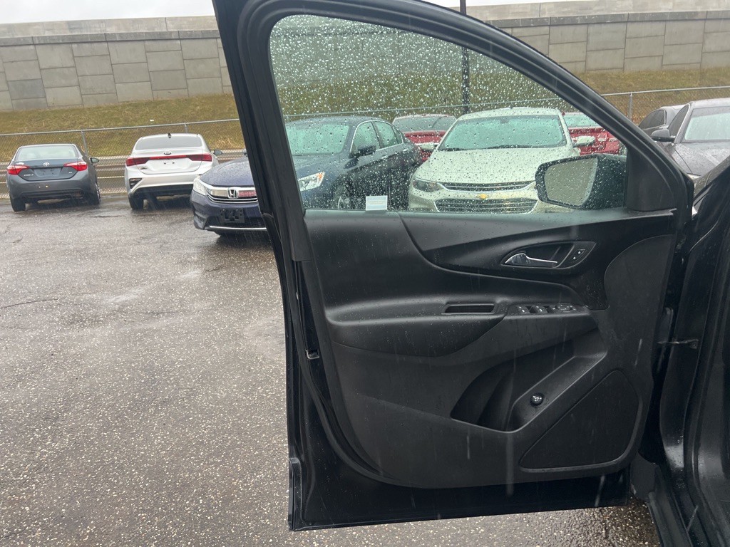 2018 Chevrolet Equinox Image 6