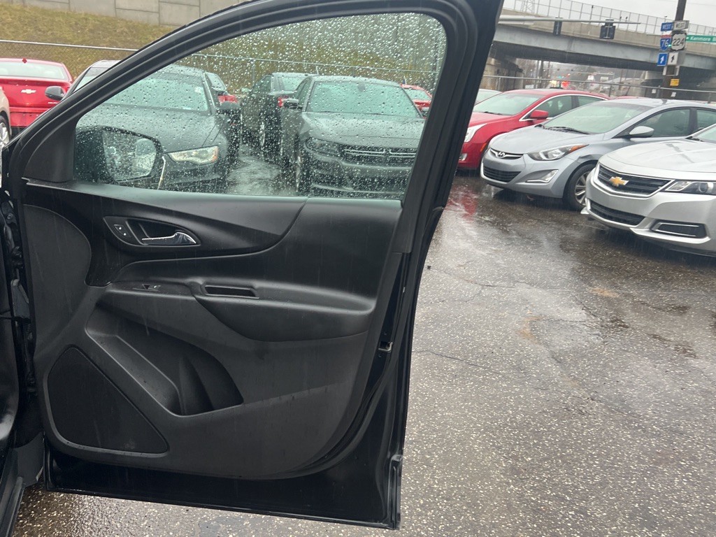 2018 Chevrolet Equinox Image 20