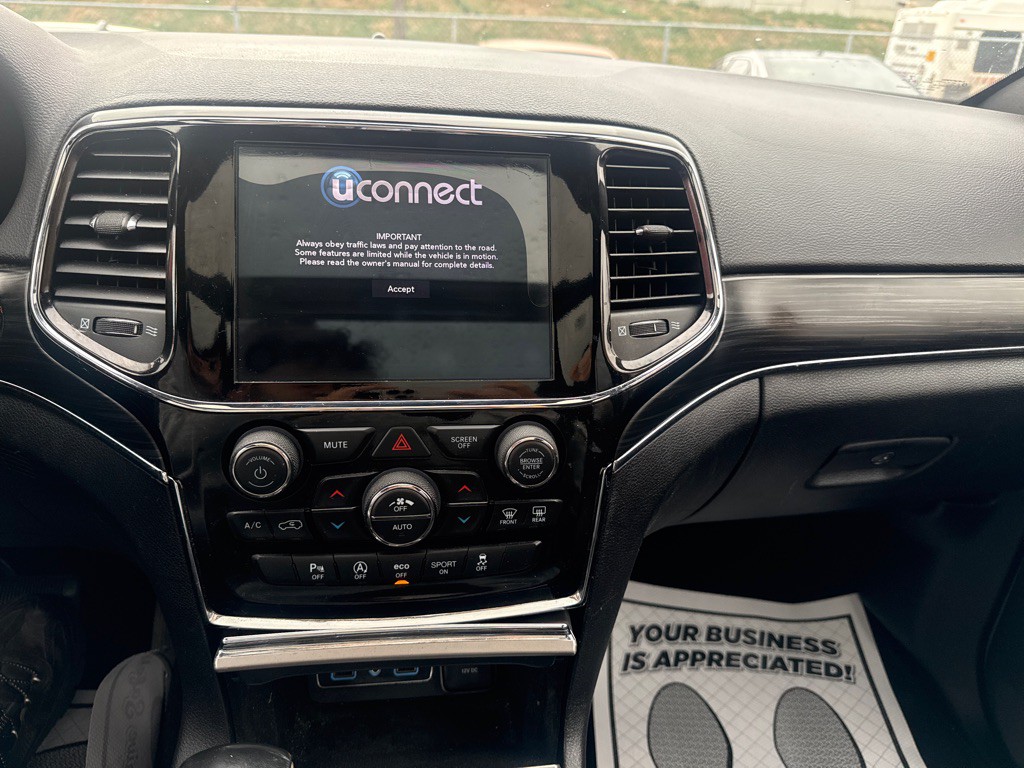 2020 Jeep Grand Cherokee Image 9