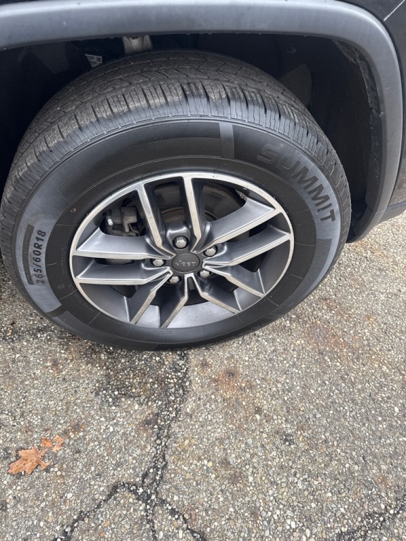 2020 Jeep Grand Cherokee Image 17