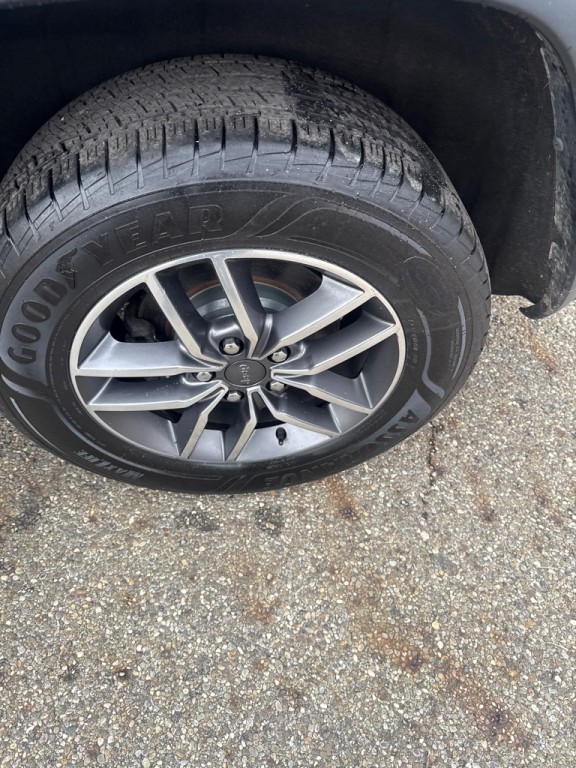 2020 Jeep Grand Cherokee Image 19