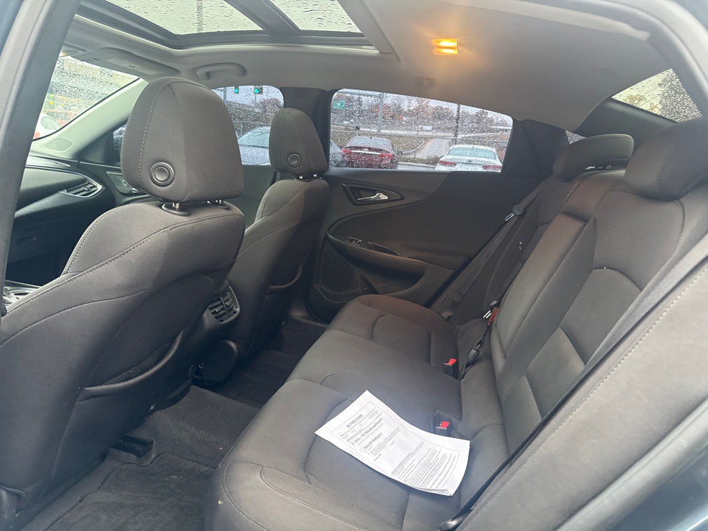 2019 Chevrolet Malibu Image 11