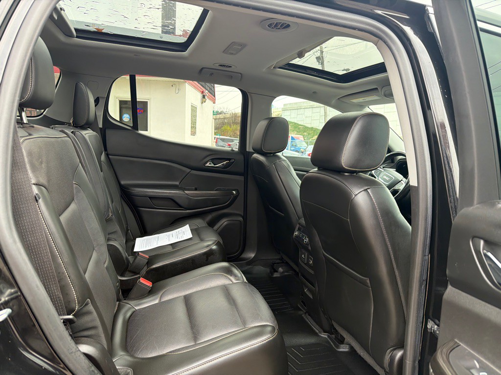 2019 GMC Acadia Image 14