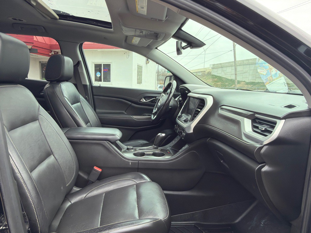 2019 GMC Acadia Image 15