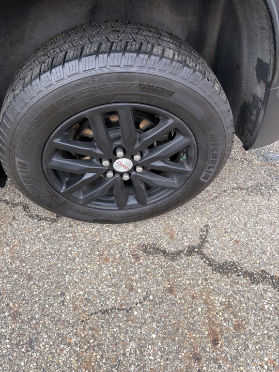 2019 GMC Acadia Image 18