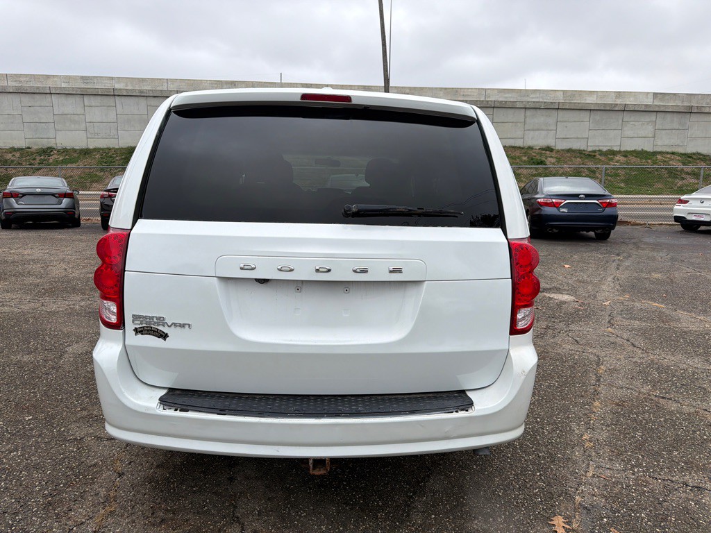 2015 Dodge Grand Caravan Image 4
