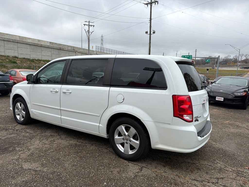 2015 Dodge Grand Caravan Image 5