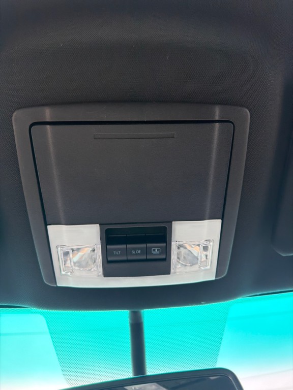 2017 Ford Explorer Image 10