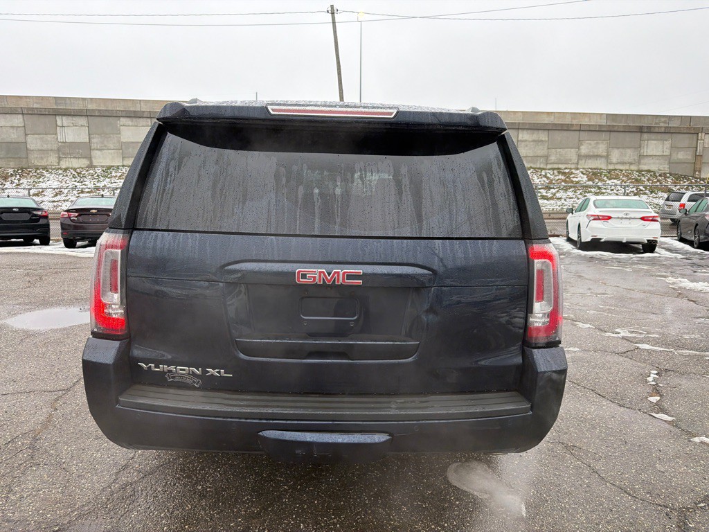 2019 GMC Yukon Image 4