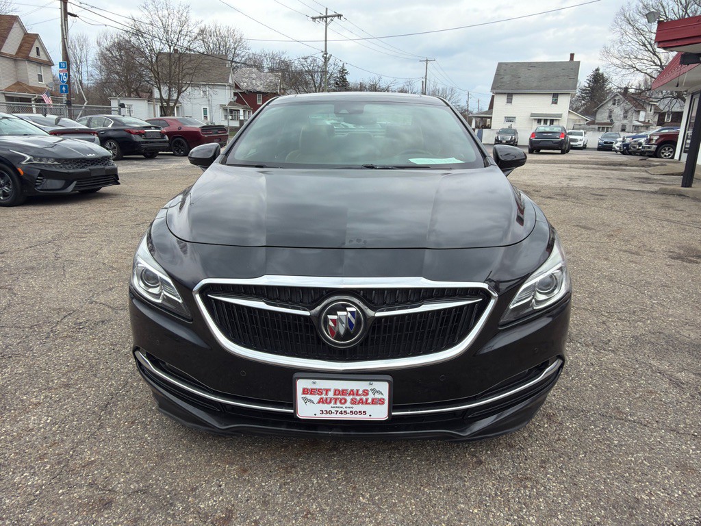 2017 Buick Lacrosse Image 2