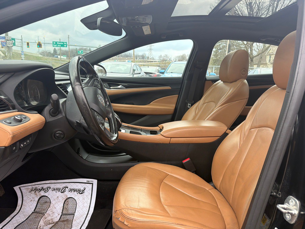 2017 Buick Lacrosse Image 7