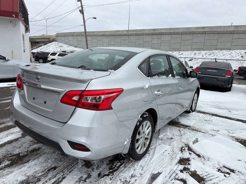2019 Nissan Sentra Image 4