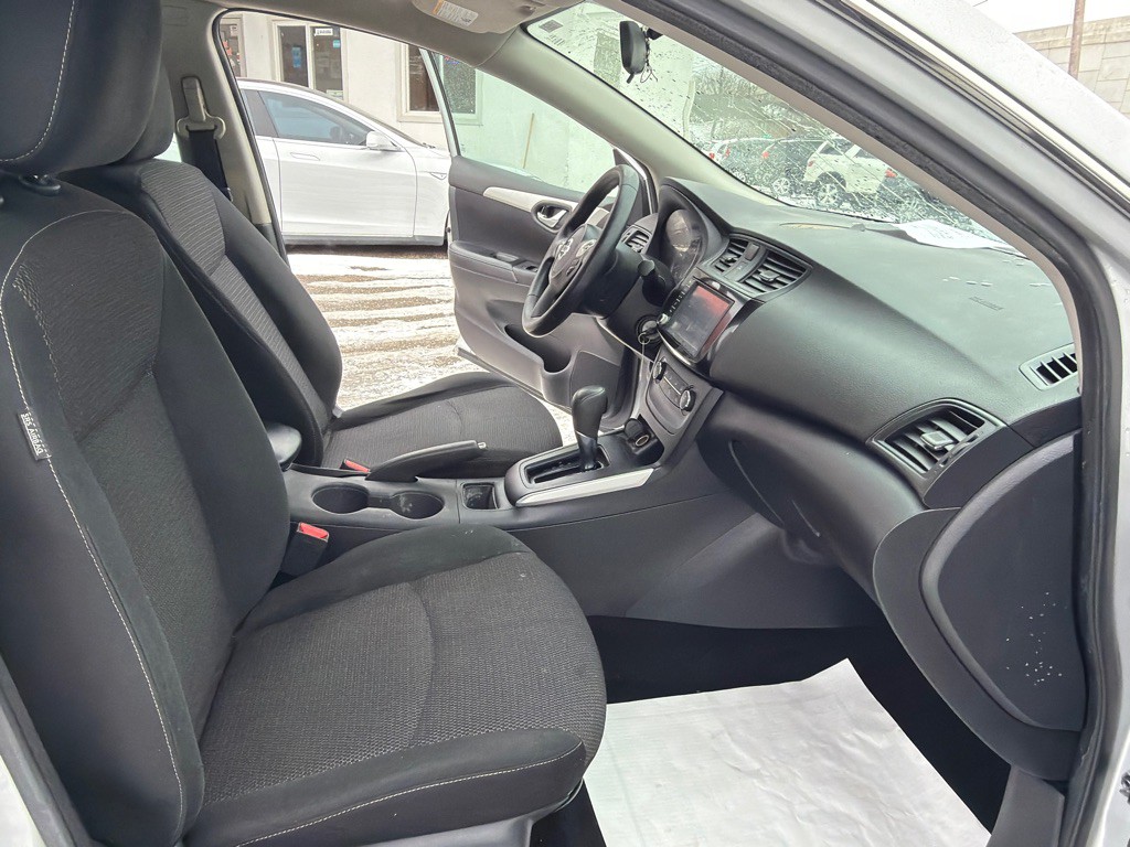 2019 Nissan Sentra Image 11