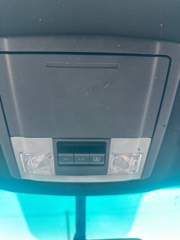 2016 Ford Explorer Image 11