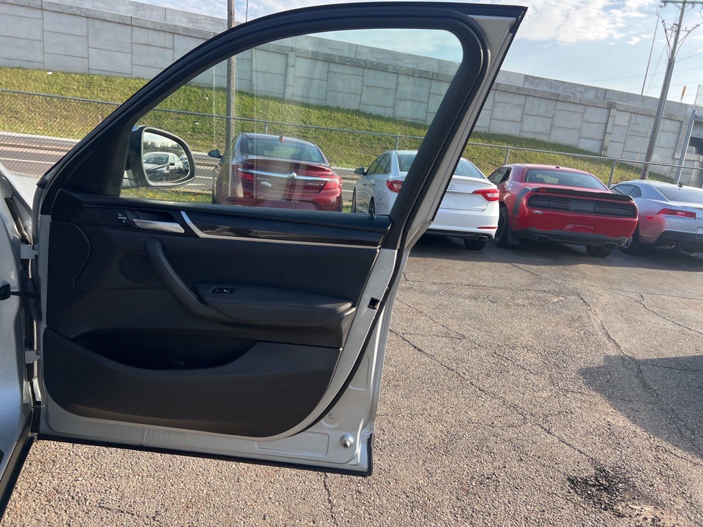 2017 BMW X3 Image 20